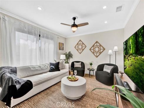 6702 Sun C Drive, Huntington Beach, CA