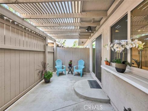 6702 Sun C Drive, Huntington Beach, CA