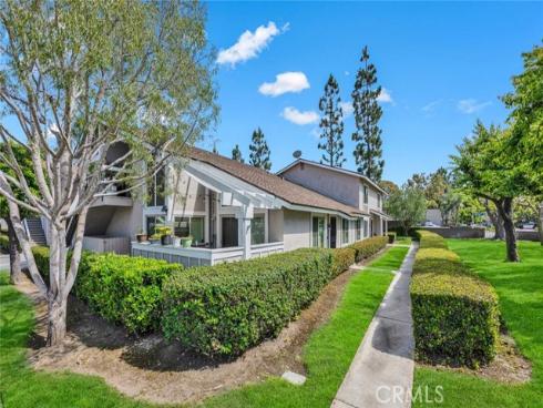 6702 Sun C Drive, Huntington Beach, CA