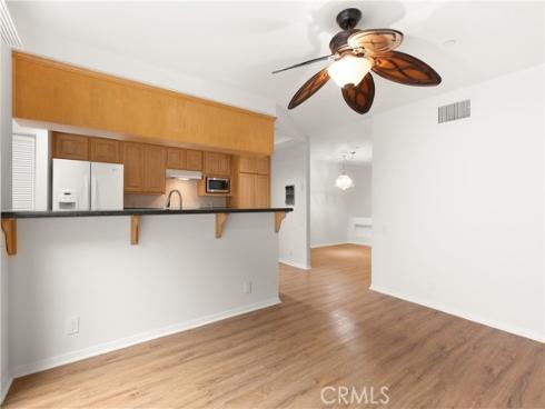 19116 Queensport B Lane, Huntington Beach, CA