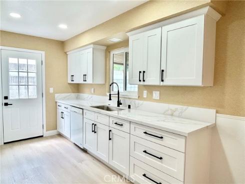 16501 Rhone Lane, Huntington Beach, CA