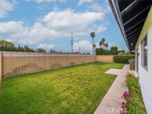 21122 Amberwick Lane, Huntington Beach, CA
