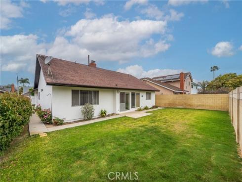21122 Amberwick Lane, Huntington Beach, CA