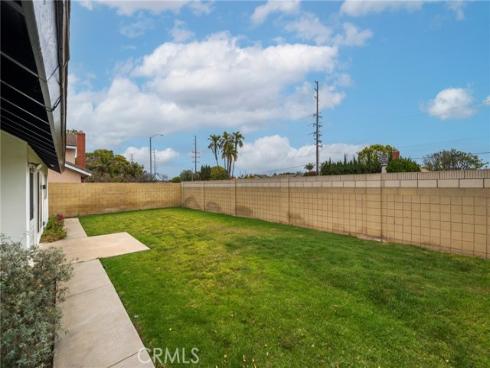 21122 Amberwick Lane, Huntington Beach, CA