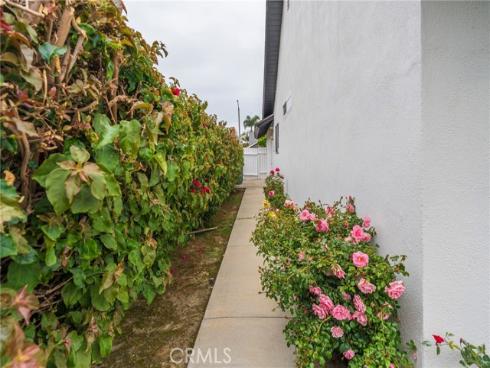 21122 Amberwick Lane, Huntington Beach, CA