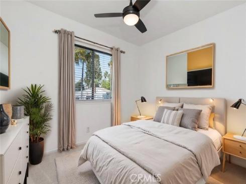 9946 Continental Drive, Huntington Beach, CA