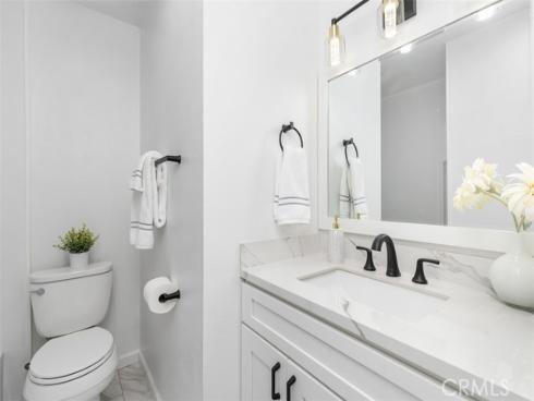 9946 Continental Drive, Huntington Beach, CA