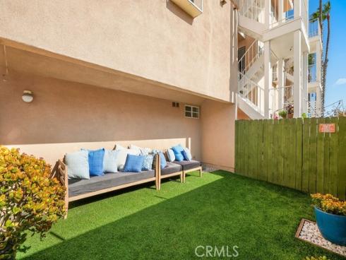 7659 Yorktown Avenue, Huntington Beach, CA