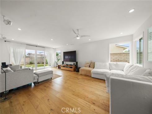 19542 Constellation Lane , Huntington Beach, CA