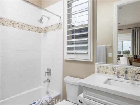 4461 Oceanridge Drive, Huntington Beach, CA