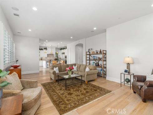 4762 Oceanridge Drive , Huntington Beach, CA