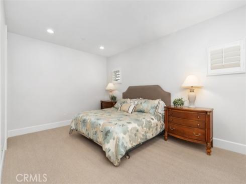 4762 Oceanridge Drive , Huntington Beach, CA