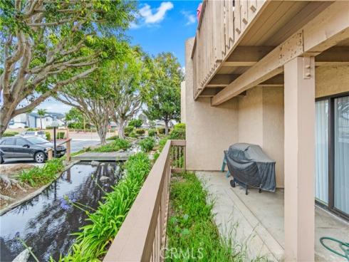 16512 Blackbeard Lane 102 , Huntington Beach, CA
