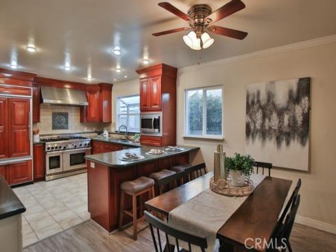 17252 Apel Lane, Huntington Beach, CA