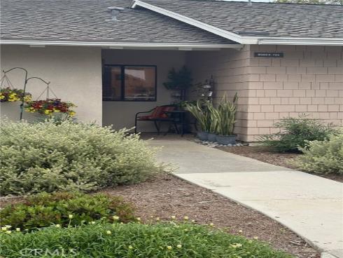 8566 Fallbrook C704B Circle, Huntington Beach, CA