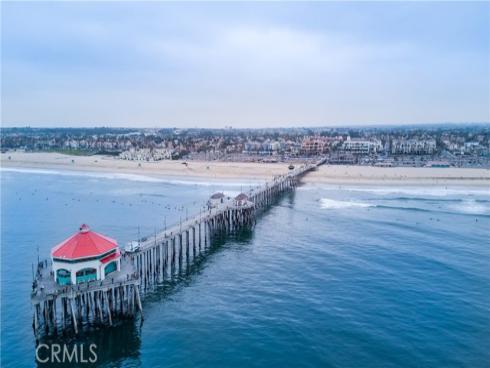 7371  Siena   Drive, Huntington Beach, CA