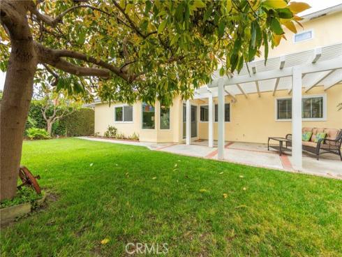 17152 Friml Lane, Huntington Beach, CA