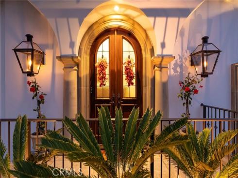 427 10th Street, Huntington Beach, CA