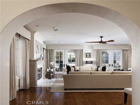 427 10th Street, Huntington Beach, CA