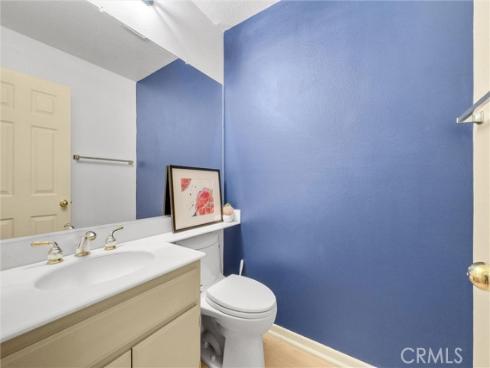 7402  Yellowtail  204  Drive, Huntington Beach, CA