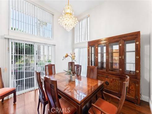 19481 Riverdale Lane, Huntington Beach, CA