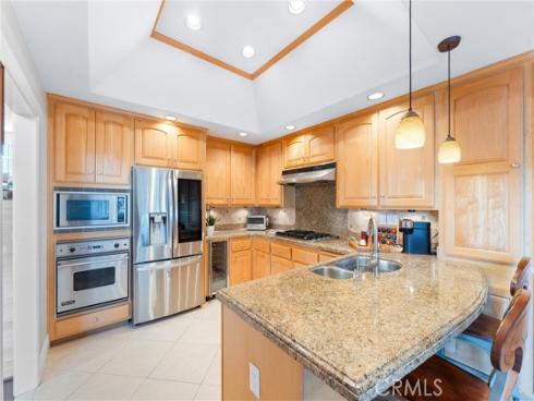 19481 Riverdale Lane, Huntington Beach, CA