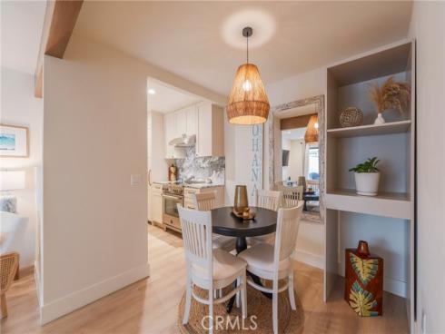 215 Wichita 106 Avenue, Huntington Beach, CA