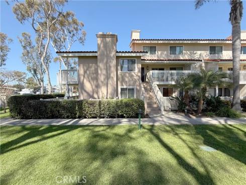 7422 Seastar 5 Drive, Huntington Beach, CA