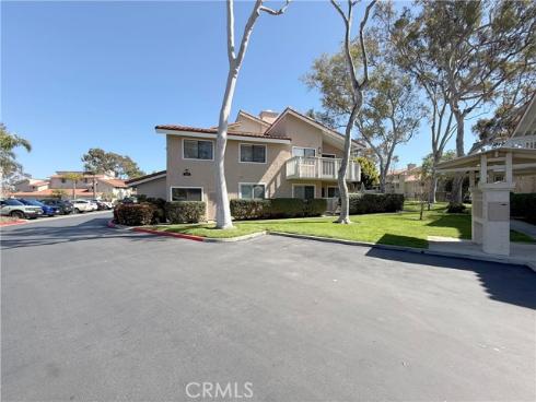 7422 Seastar 5 Drive, Huntington Beach, CA