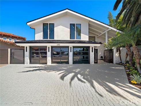 16602 Ensign Circle, Huntington Beach, CA