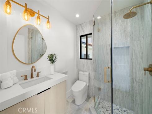 16602 Ensign Circle, Huntington Beach, CA