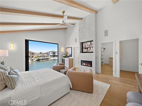 16602 Ensign Circle, Huntington Beach, CA