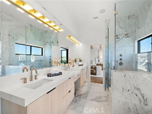 16602 Ensign Circle, Huntington Beach, CA