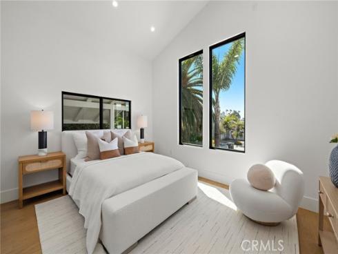 16602 Ensign Circle, Huntington Beach, CA