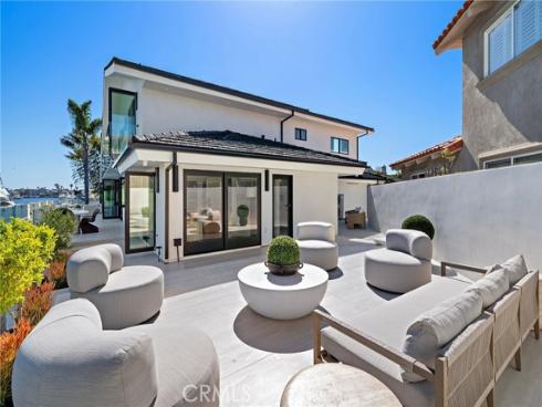 16602 Ensign Circle, Huntington Beach, CA