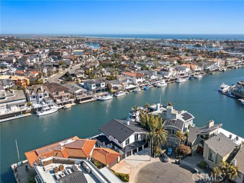 16602 Ensign Circle, Huntington Beach, CA