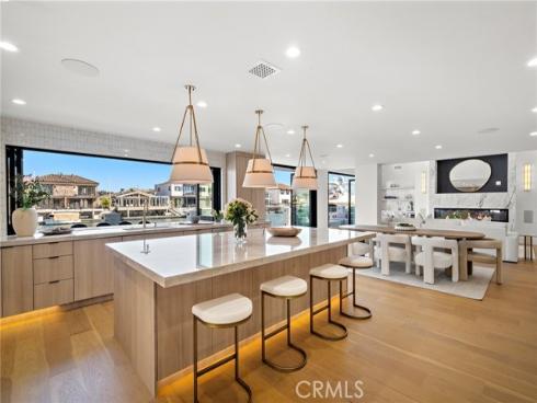 16602 Ensign Circle, Huntington Beach, CA