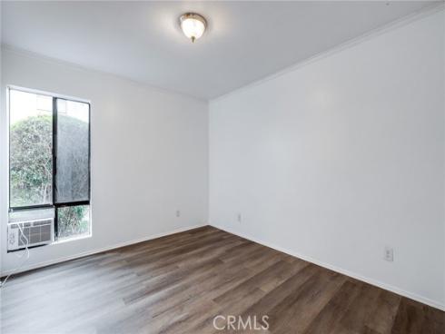 215 Wichita 501 Avenue, Huntington Beach, CA