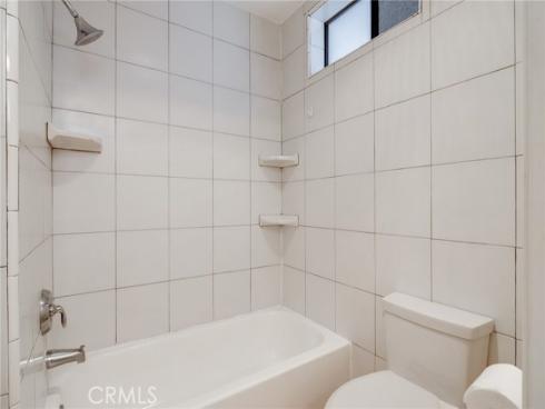 215 Wichita 501 Avenue, Huntington Beach, CA