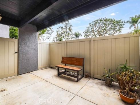 215 Wichita 501 Avenue, Huntington Beach, CA