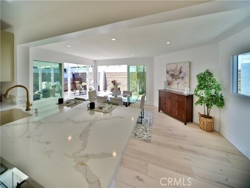 21651 Hilaria , Huntington Beach, CA