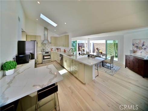 21651 Hilaria , Huntington Beach, CA