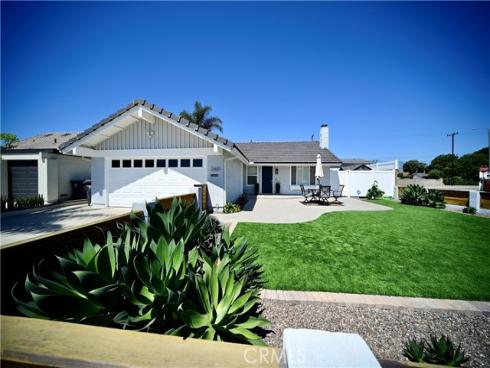 21651 Hilaria , Huntington Beach, CA
