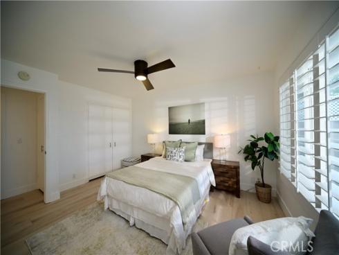 21651 Hilaria , Huntington Beach, CA