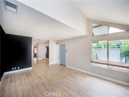 518 19th Street, Huntington Beach, CA