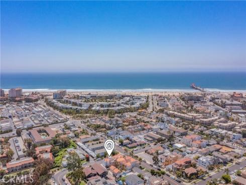 302 Huntington Street, Huntington Beach, CA