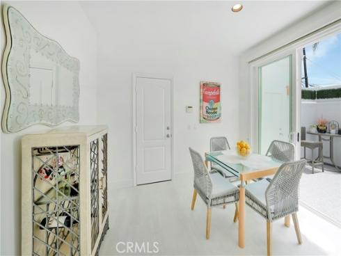 302 Huntington Street, Huntington Beach, CA