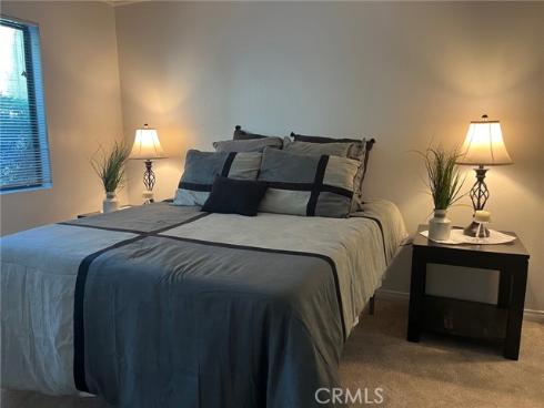 18900 Delaware 12 , Huntington Beach, CA