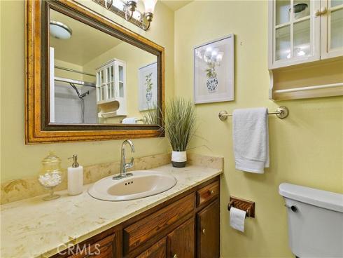 20672 Chaucer Lane, Huntington Beach, CA