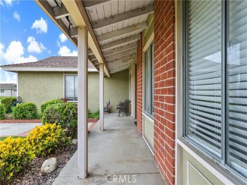 20672 Chaucer Lane, Huntington Beach, CA